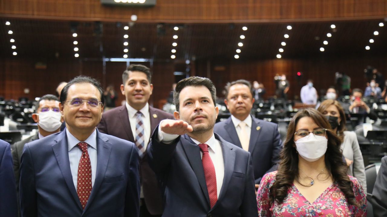 Reemplazo en el SAT apunta a Arturo Medina, procurador fiscal