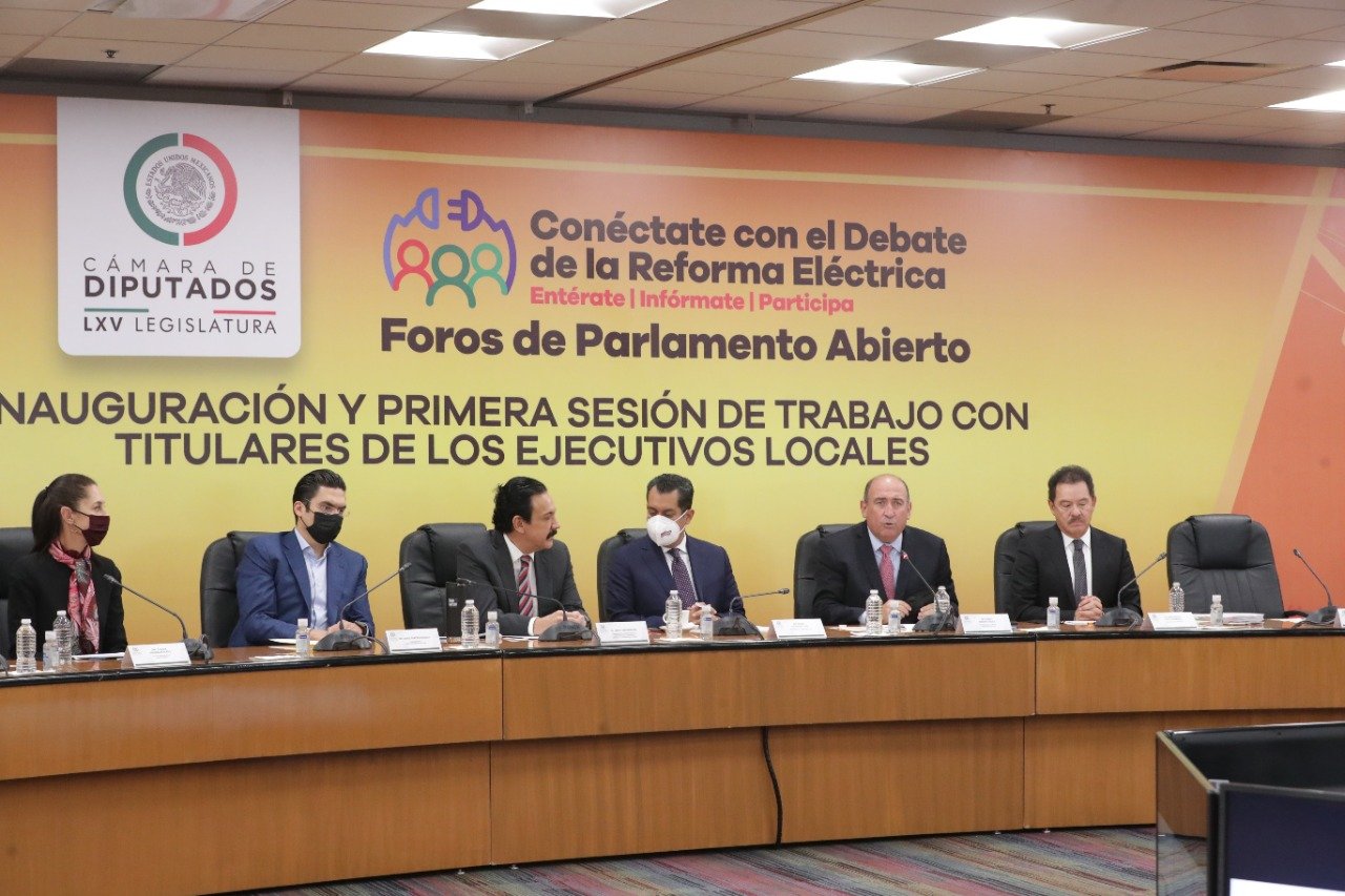 Gobernadores de Morena piden a legisladores aprobar  reforma eléctrica de AMLO