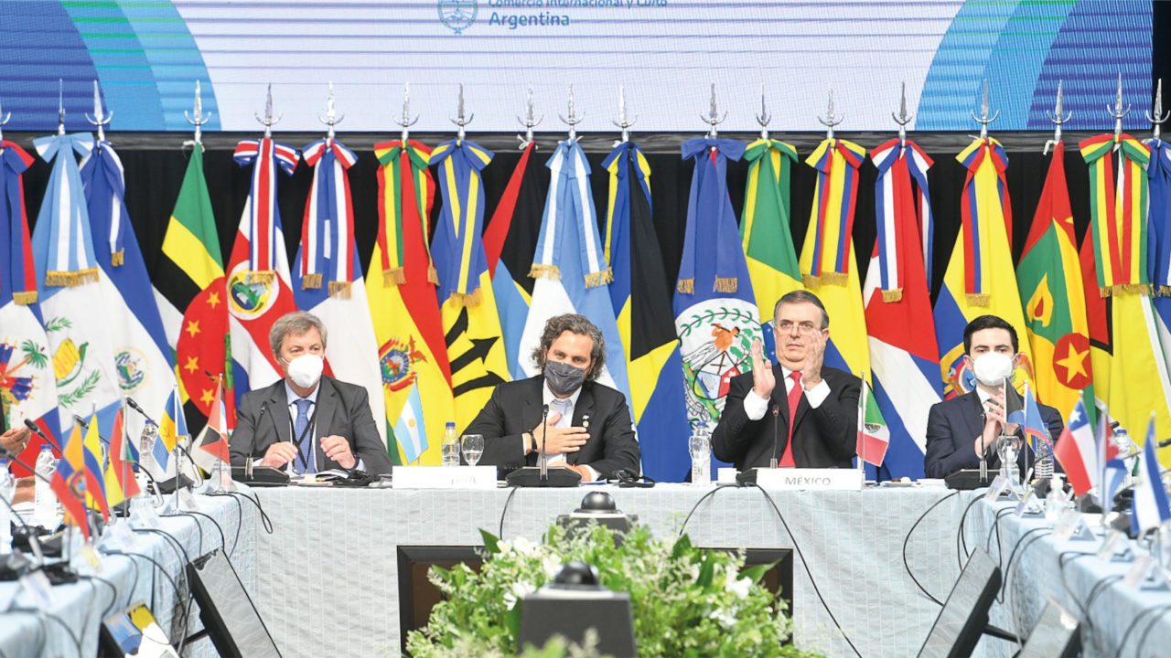 México respalda la posición negociadora de Argentina frente al FMI
