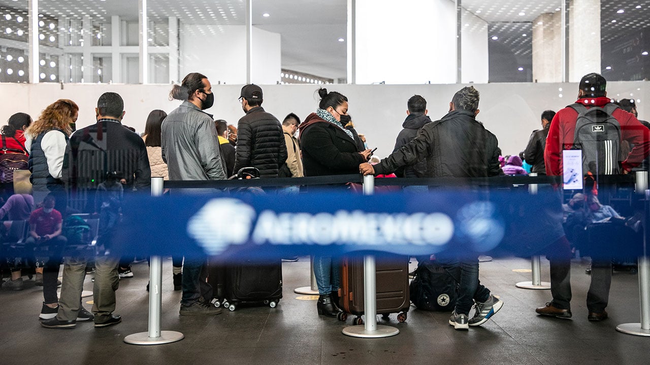 Fotogalería: Aeroméxico suspende más de 200 vuelos en un fin de semana por el contagio de Covid de las tripulaciones