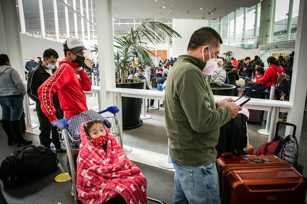 Cancelacion vuelos aeropuerto Aeromexico 6