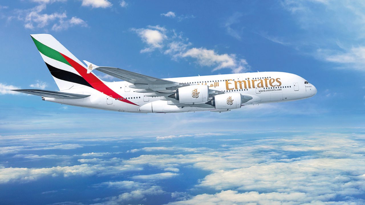 Emirates reanudará vuelos a EU tras retraso en despliegue 5G