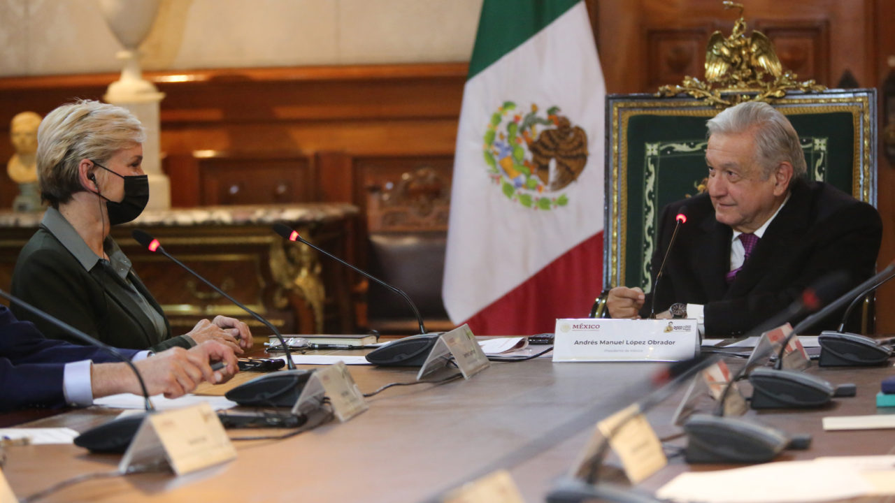 AMLO recibe a secretaria de Energía de EU; destaca cordialidad y cooperación