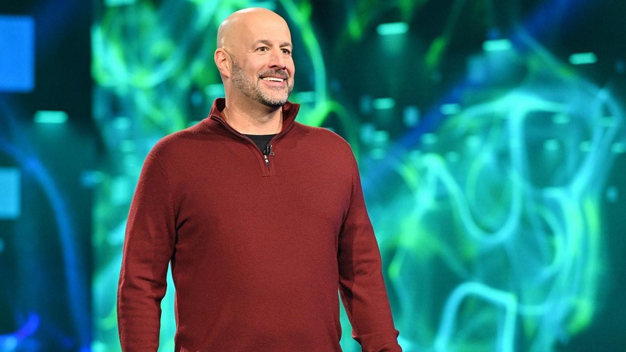 ‘Nos dijeron que la PC estaba muriendo, ahora vemos que sube el número por persona en las casas’: VP de Intel