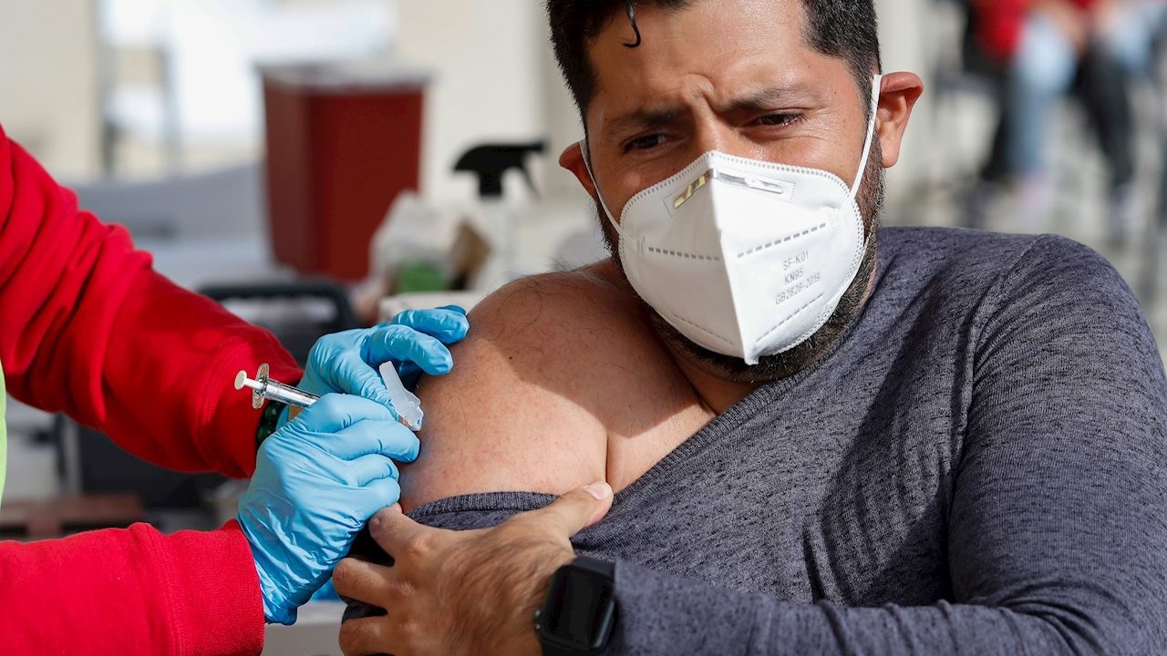 Concluirá en abril vacunación contra Covid-19 en México; acelerarán campaña