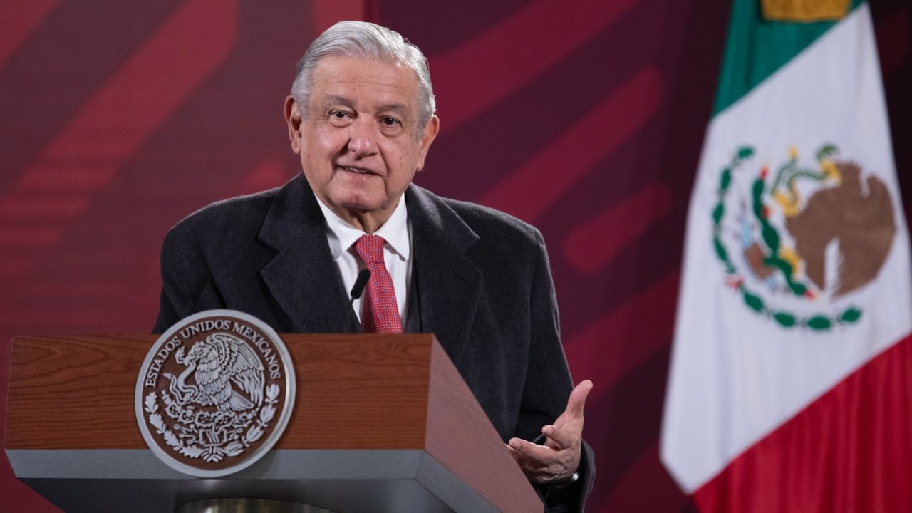 En este gobierno no hay ladrones, dice AMLO ante informe de la ASF sobre irregularidades en obras