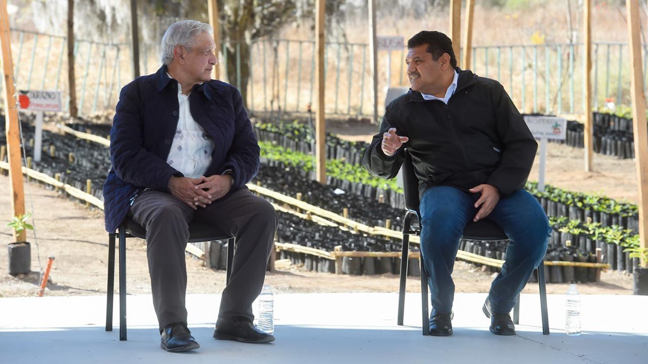 AMLO mete acelerador a Tren Maya; pone al frente a operador político