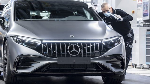 Daimler AG cambiará su nombre por el de Mercedes-Benz el 1 de febrero
