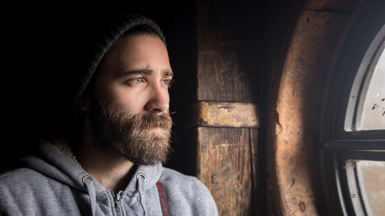 Explorando la depresión en niños, adolescentes y adultos