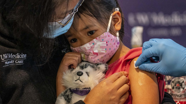 hepatitis niños Vacunación Niños Niñas UW Medicine Holds Vaccination Event For Kids Aged 5-11