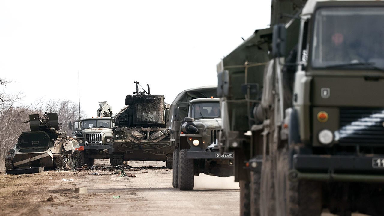 Tropas ucranianas se reagrupan para impedir el despliegue de la ofensiva rusa