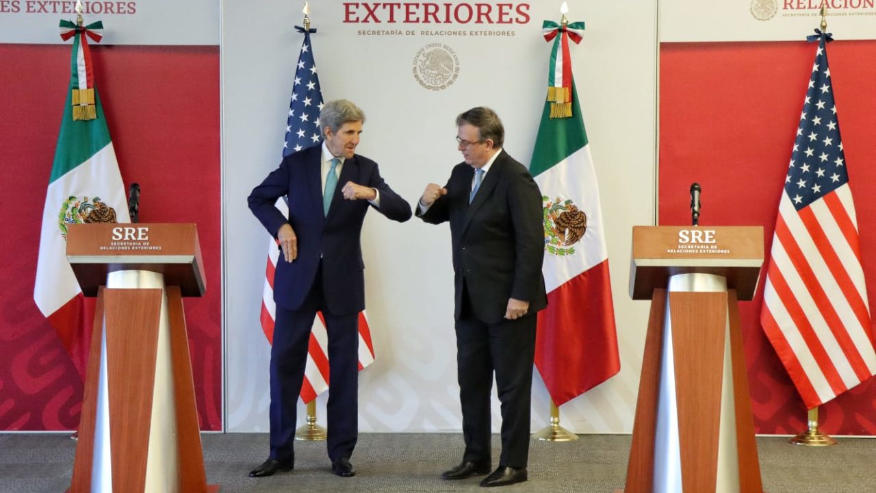 EU quiere ayudar a México a que sector eléctrico sea abierto, competitivo y limpio: Kerry