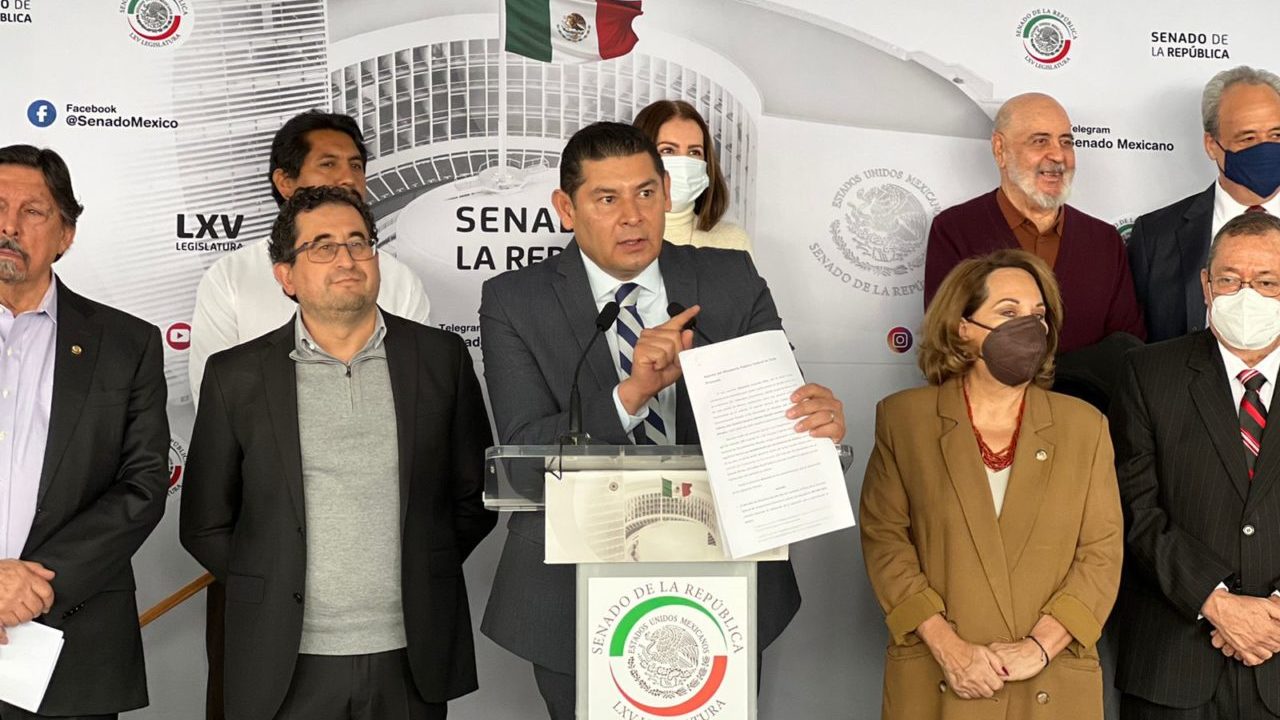 Morena denuncia a Cofece por la concesión de litio a empresas extranjeras