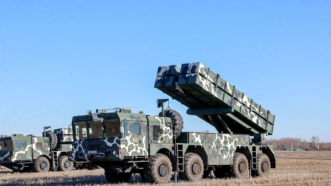 No hay confirmación del Kremlin sobre el traslado de cargas nucleares a Bielorrusia
