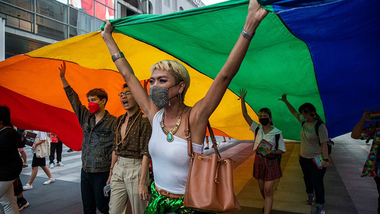 Migrantes LGTBI prefieren refugiarse en México ante las nuevas políticas de Trump