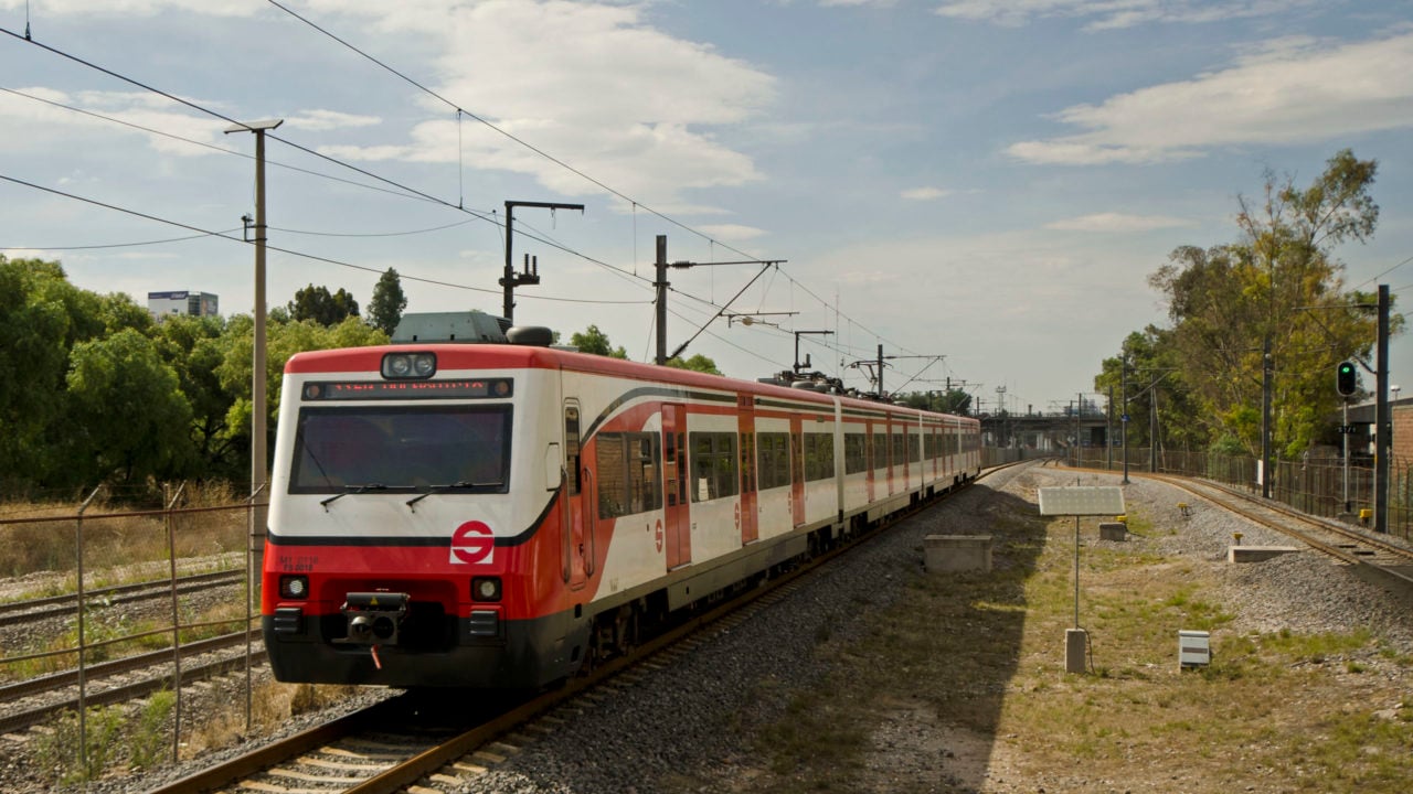 El tren suburbano conectará a Ciudad de México con el AIFA hasta junio