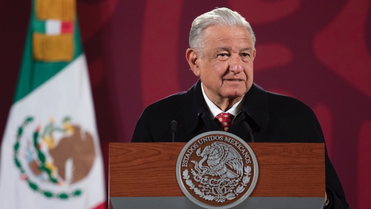 AMLO plantea ‘pausar’ relaciones con España por abuso de empresas