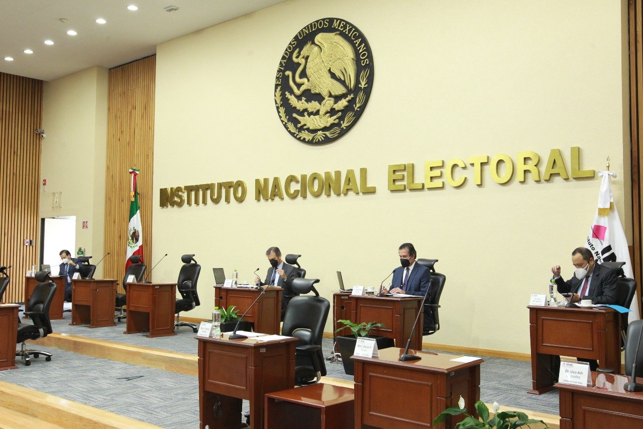Iglesia mexicana dice que nada justifica campaña en contra el INE