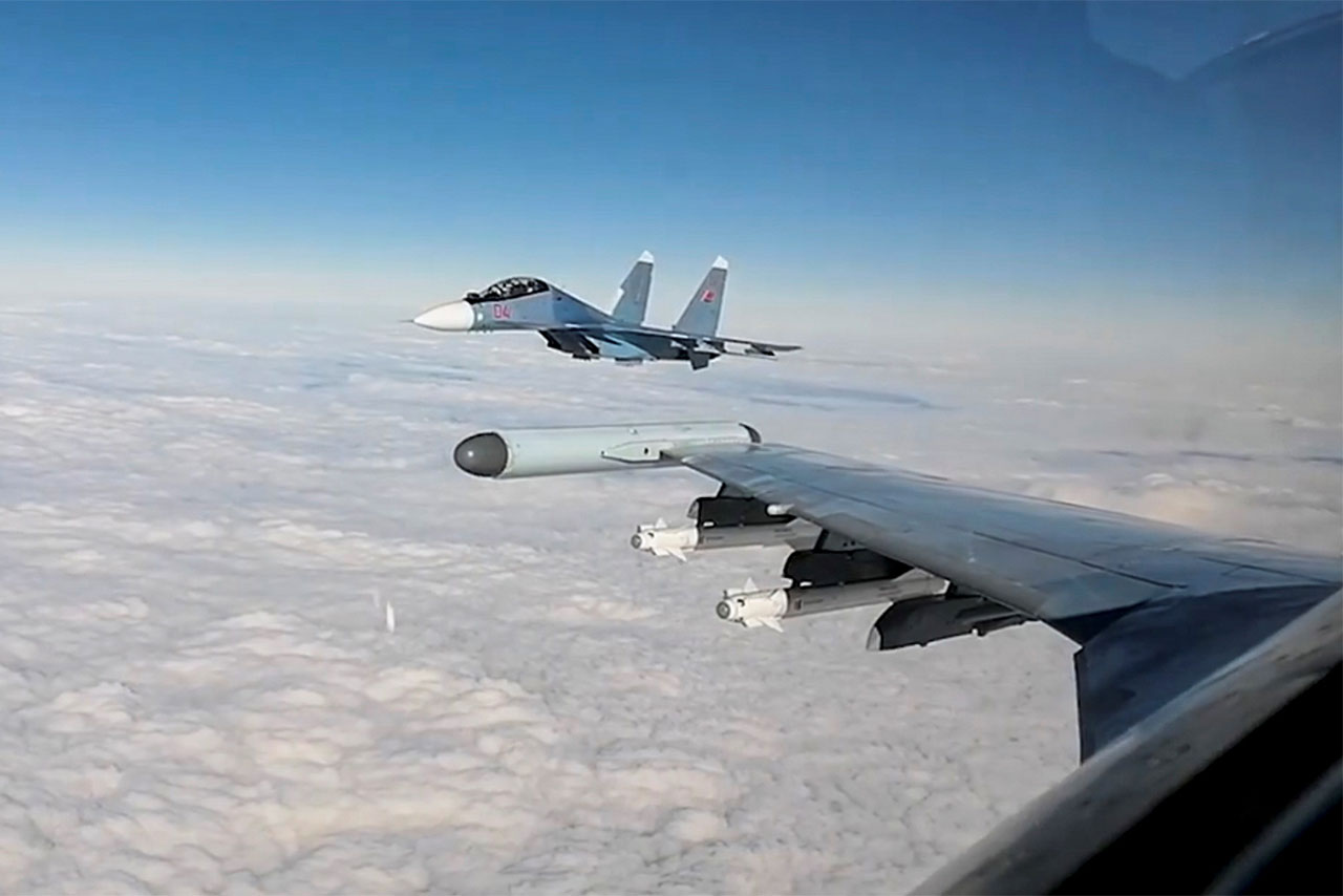 Fuerza aérea danesa intercepta bombarderos rusos que se dirigían al espacio aéreo neerlandés