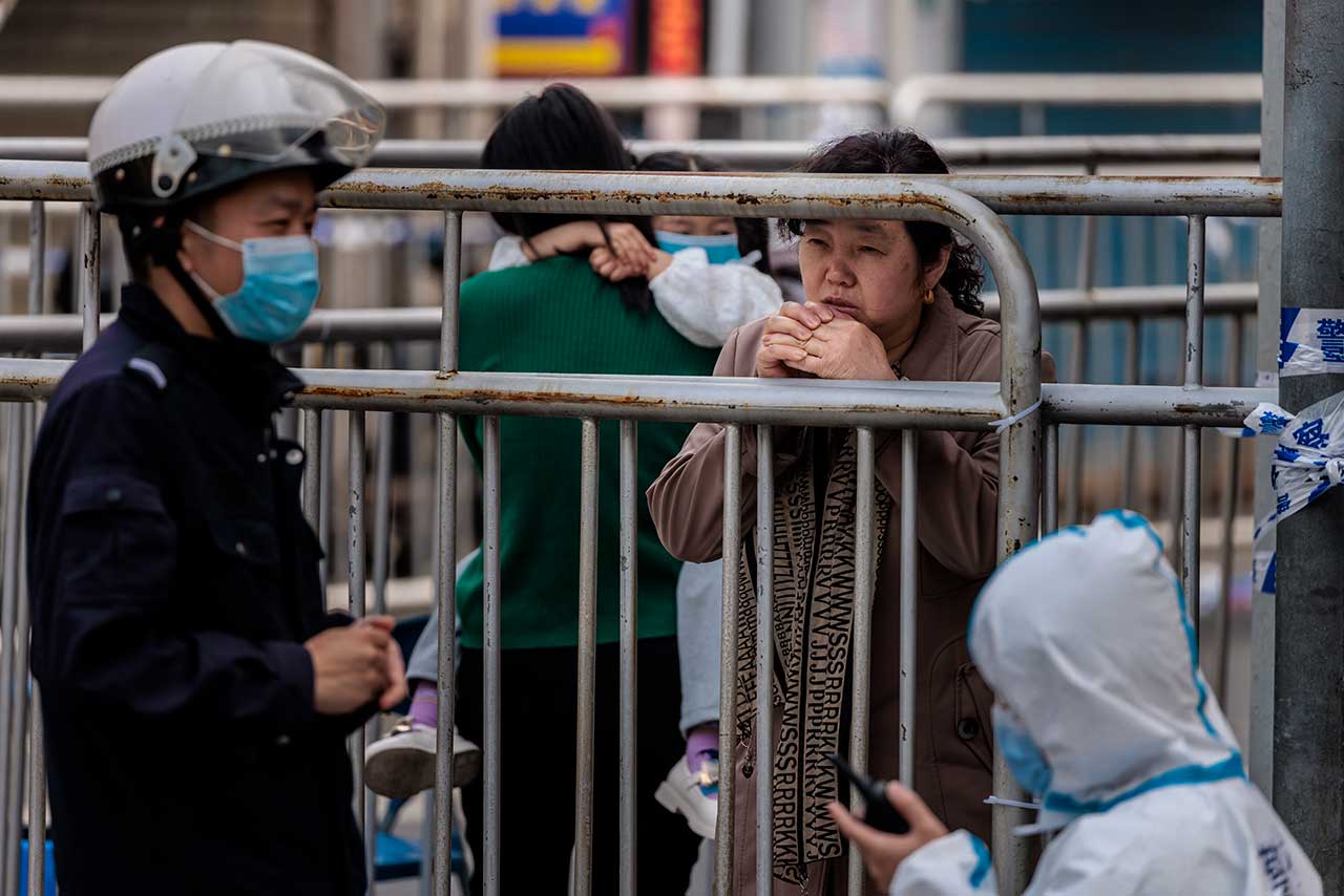 Más ciudades chinas refuerzan los controles al aumentar casos de Covid en Shanghái