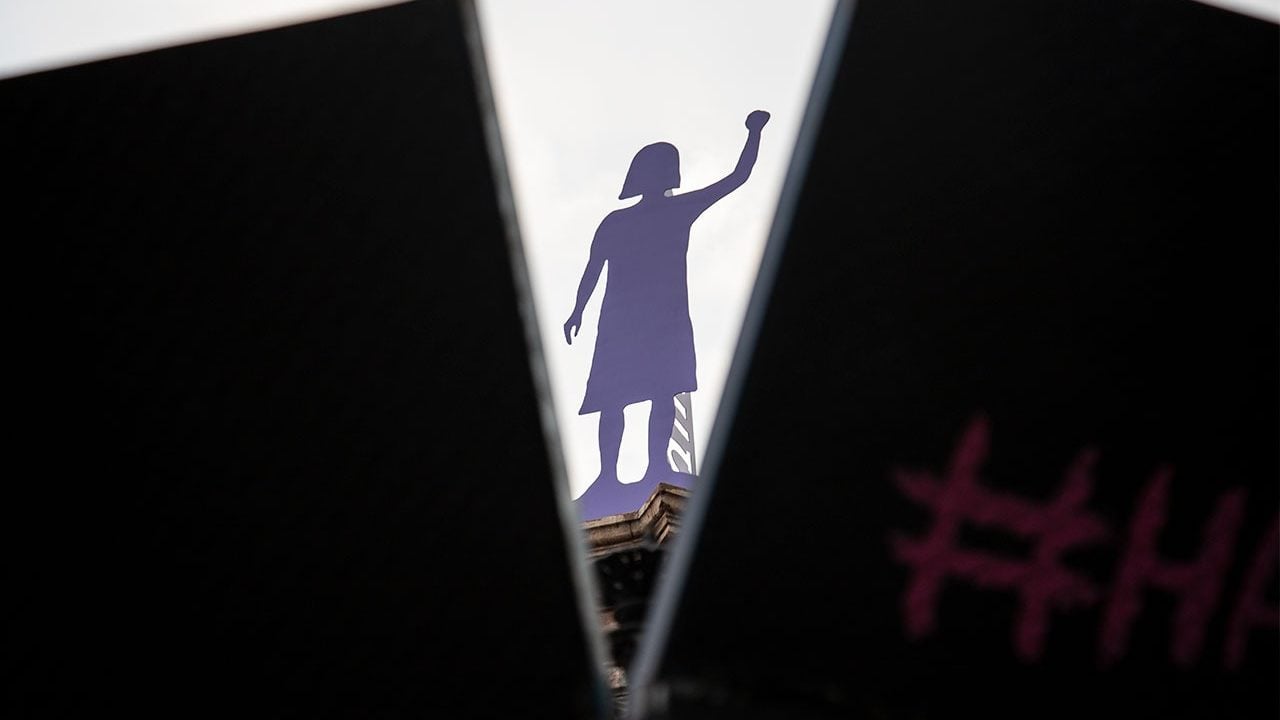 ¡No más feminicidios, no más violencia!: exigen mujeres en la marcha del 8M