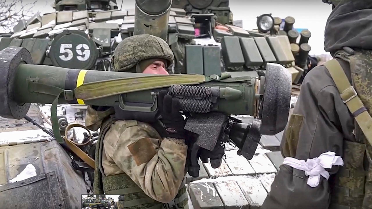 EU y aliados de la OTAN prometen más armas a Ucrania