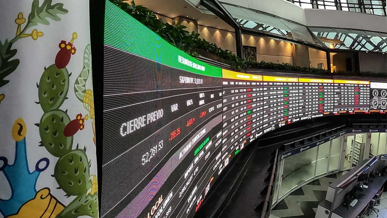 Bolsa Mexicana de Valores cae 1.12% en abril