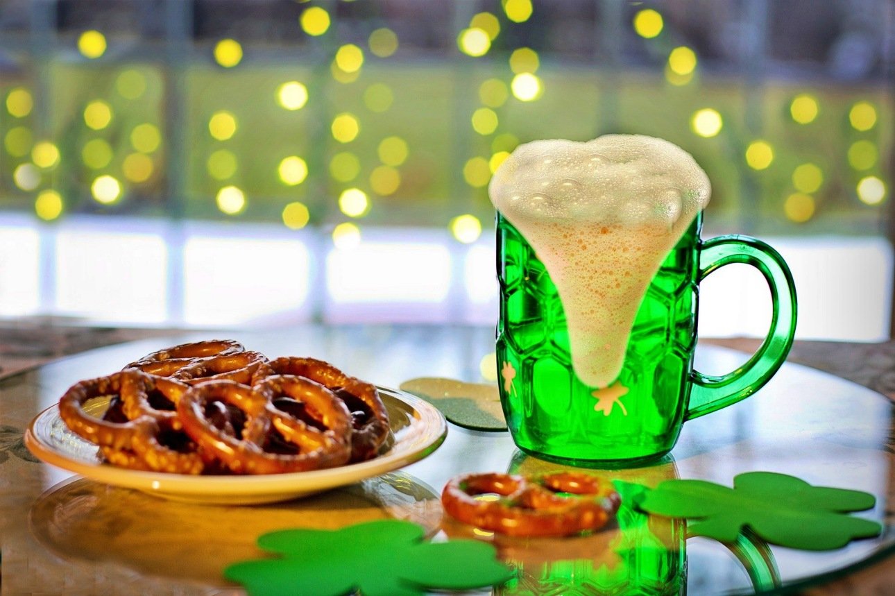 El Día de San Patricio y el curioso origen de la cerveza verde