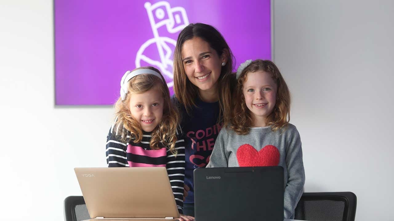 Crack the Code impulsa el futuro de los niños con la programación