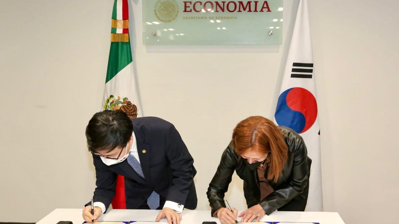 México arranca negociaciones con Corea del Sur para tratado de libre comercio