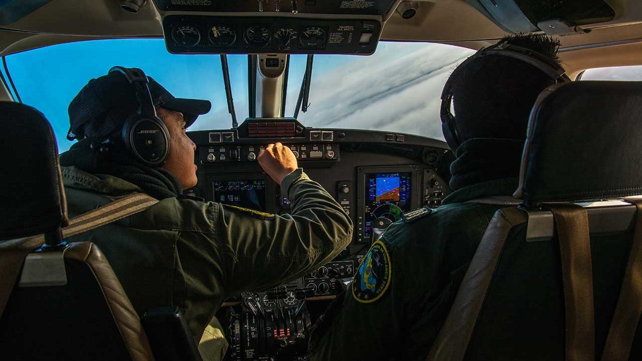 Diputados avalan ley para que Sedena tenga su propia aerolínea