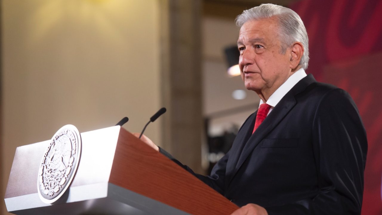 Entiendo situación moral del fiscal Gertz en caso sobre muerte de su hermano: AMLO