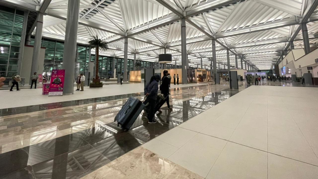Esperan movilizar 2 mil pasajeros en primer día del AIFA
