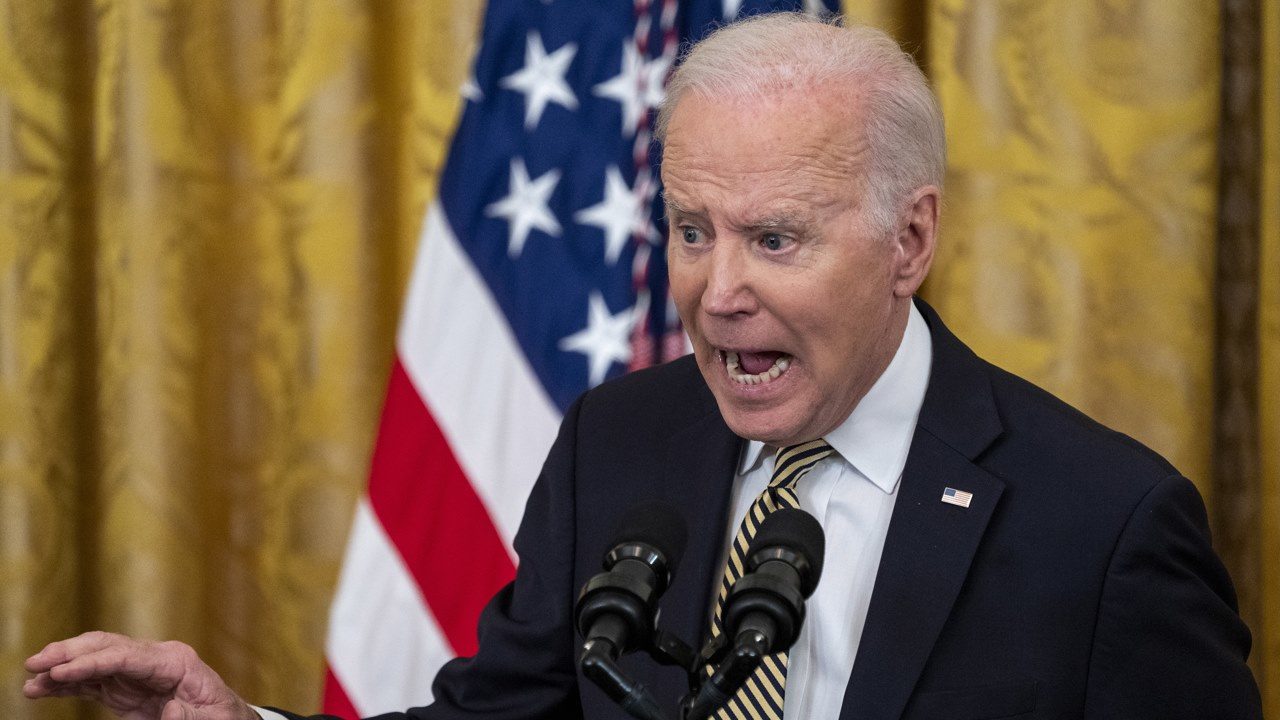 Biden da positivo a Covid-19, pero seguirá trabajando: Casa Blanca