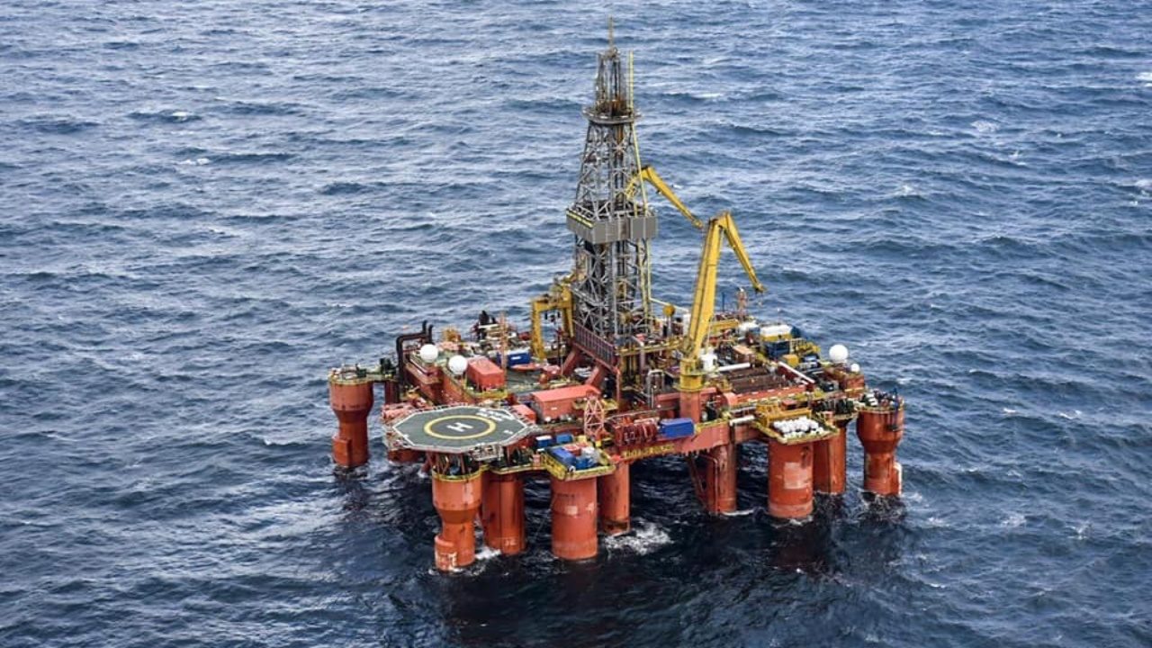 Científicos detectan vasta fuga de metano en campo de Pemex