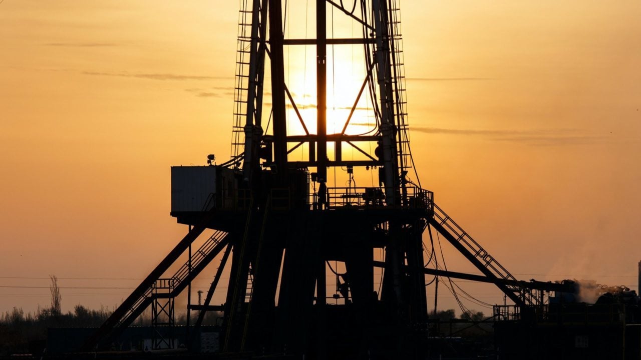 Arabia Saudita y la OPEP podrían compensar la caída de producción de petróleo ruso