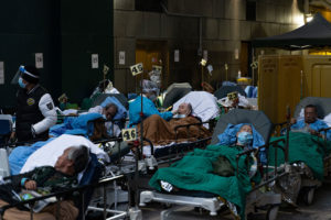 vacunas covid Hong Kong's COVID-19 Infections Soar