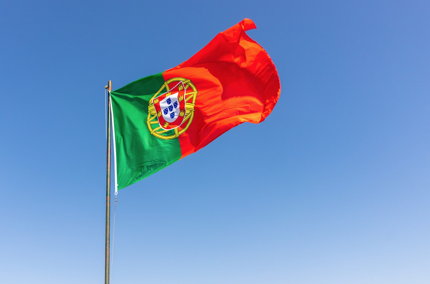 Portugal anuncia que en breve reabrirá embajada en Kiev