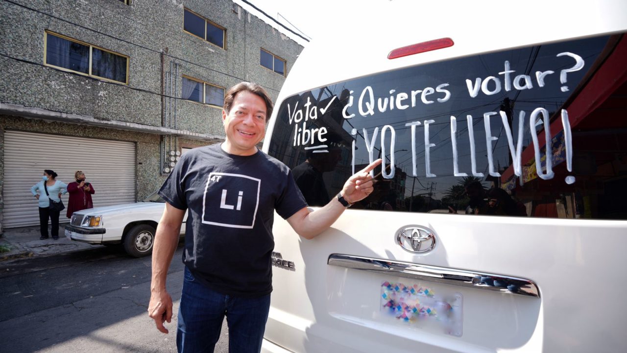 Transportar a votantes colectivamente para incidir en revocación es un delito: INE sobre Delgado