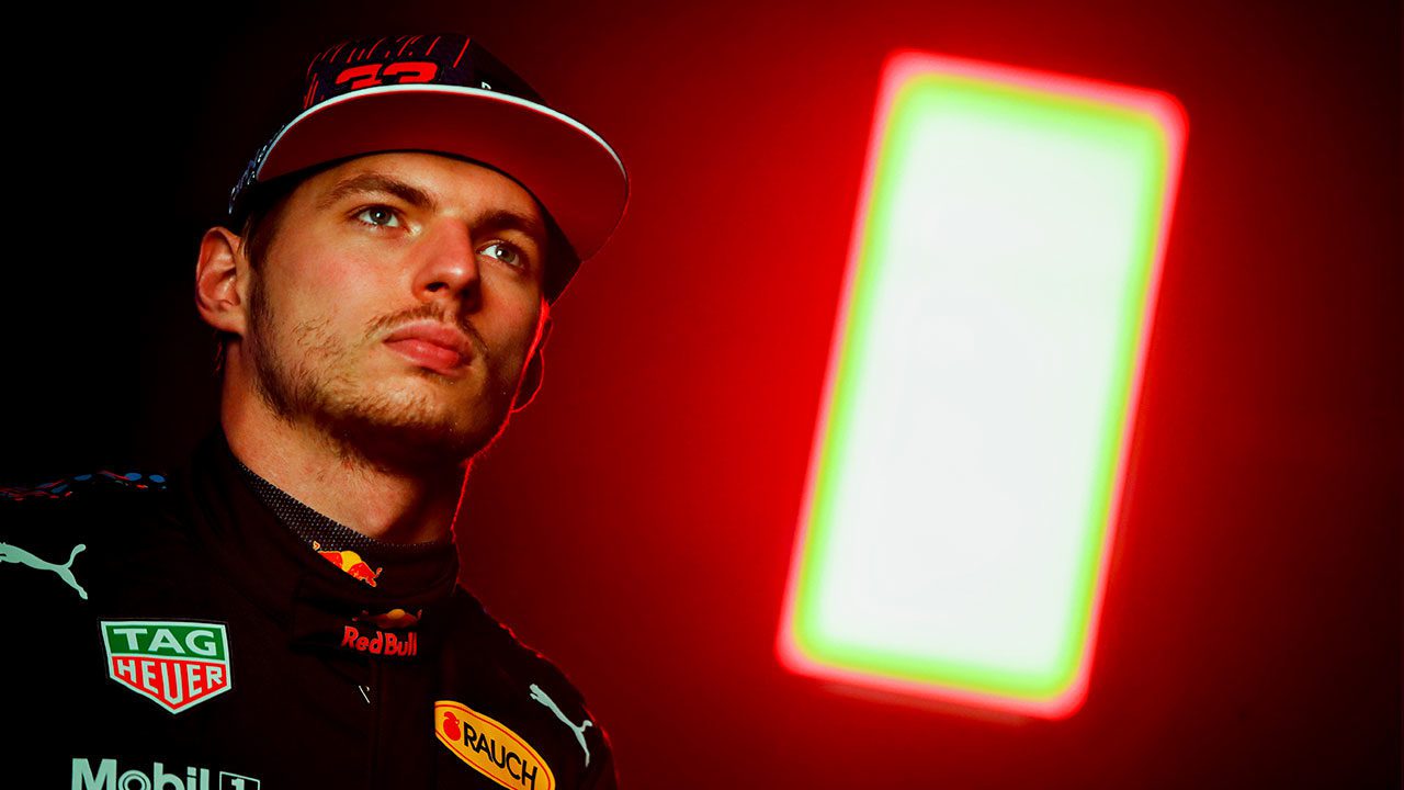 Verstappen da ‘me gusta’ a publicación que critica el trato de Red Bull a Lawson