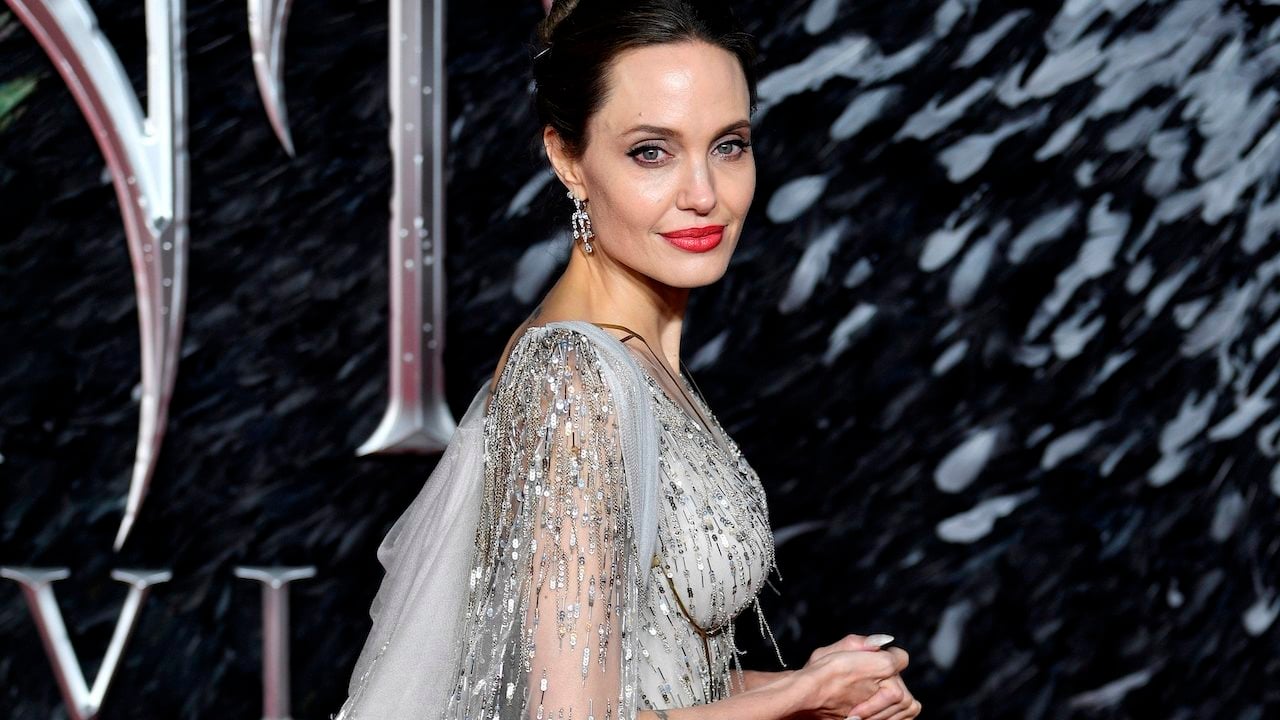 Angelina Jolie deja agencia de la ONU para refugiados tras más de 20 años