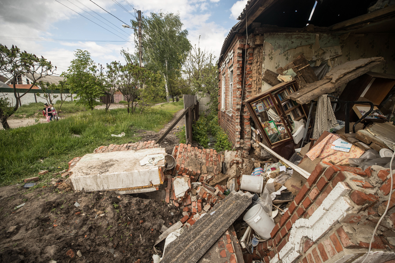 Ataques rusos destruyen almacenes de productos básicos de Ucrania