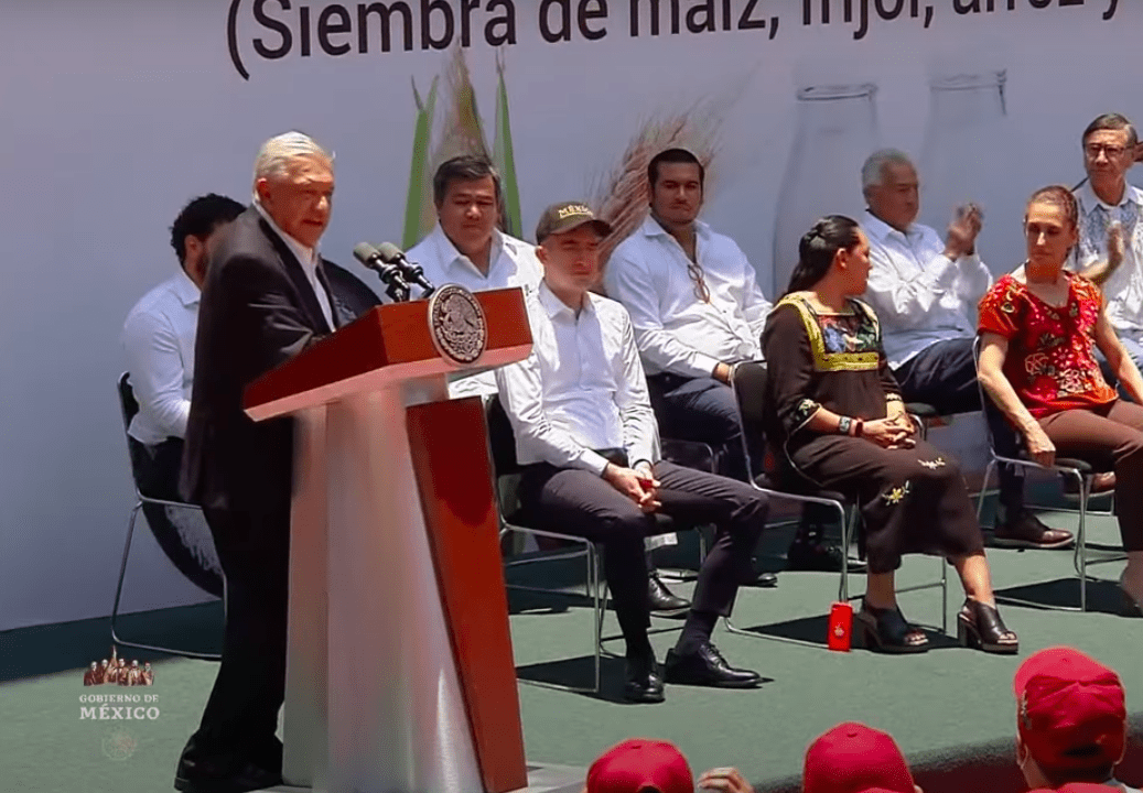 AMLO quiere que Sembrando Vida se oriente a producir alimentos básicos