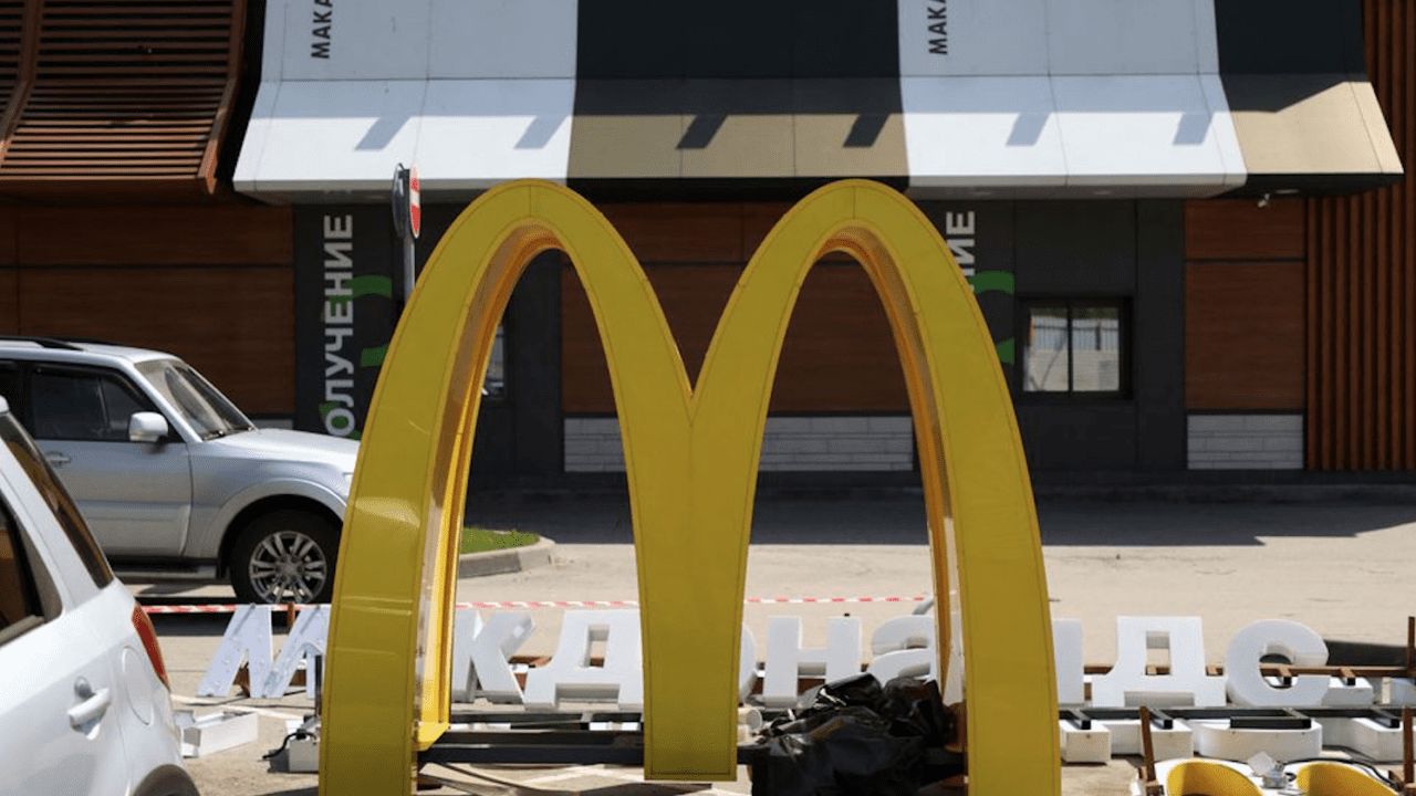 McDonald’s registra nombres alternativos para su sucesor en Rusia