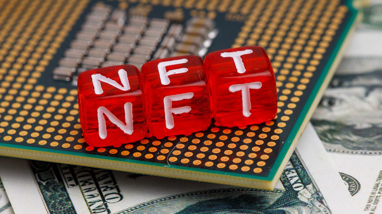 Una empresa tendrá que pagar 6 mdd a regulador de EU por vender NFTs sin registrarlos