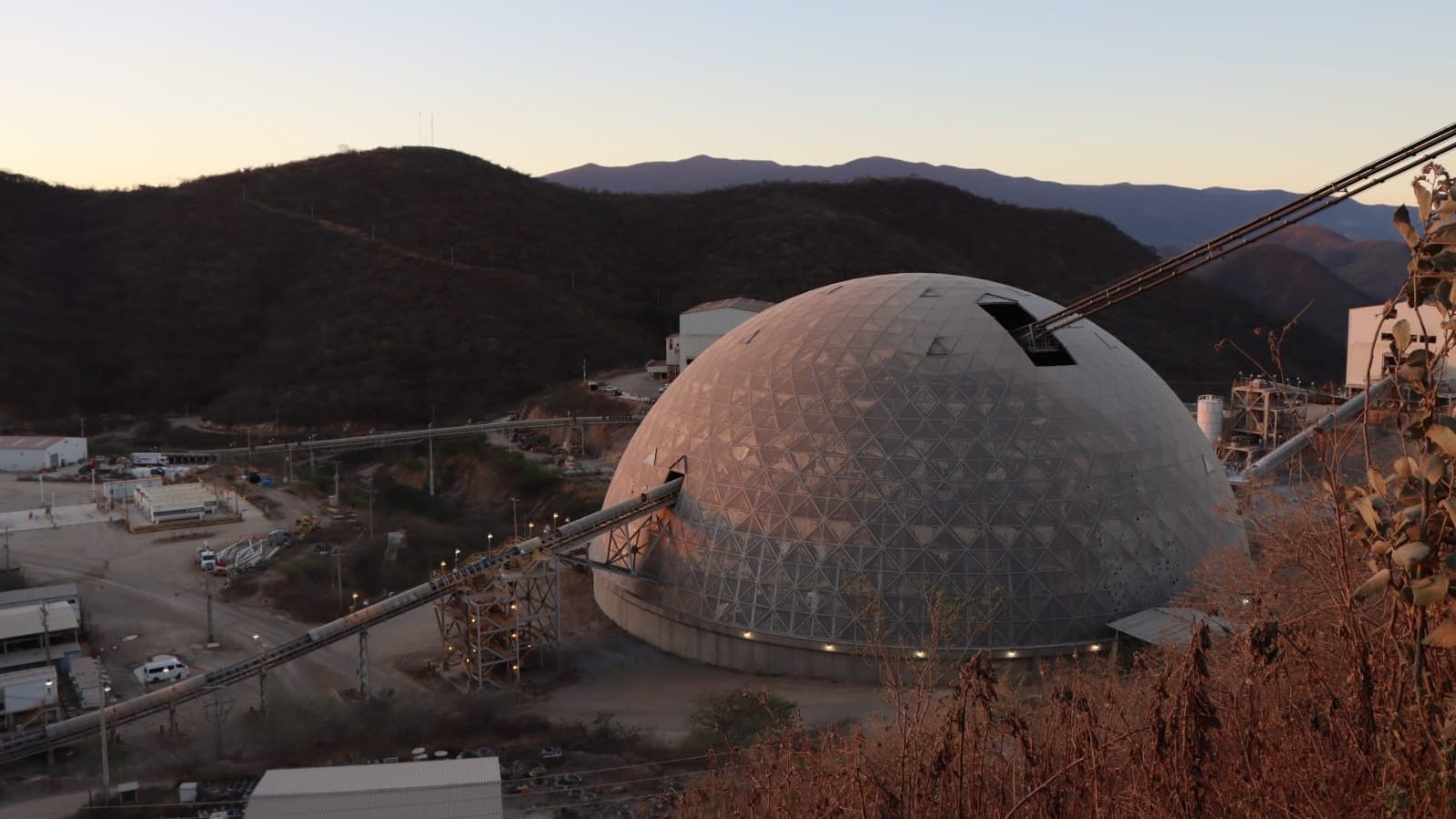 Minera Media Luna mantiene su apuesta en México; invertirá 848 mdd en Guerrero