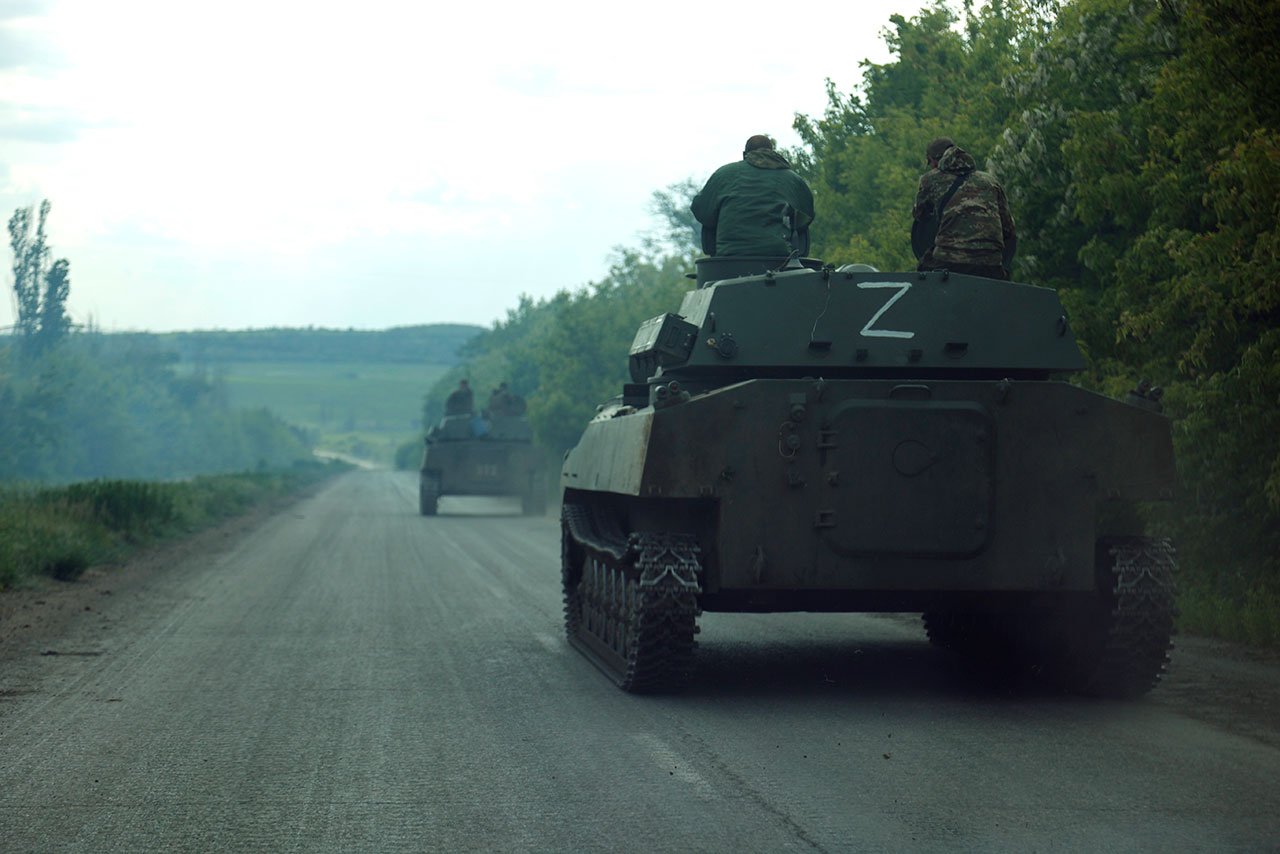 Ciudadanos rusos estudian cómo huir para no ser incorporados al ejército