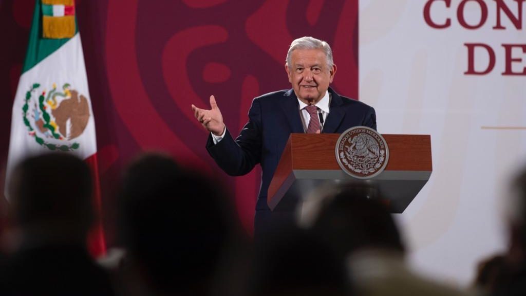 Modelo neoliberal no es perfecto, es fallido por la corrupción, señala AMLO