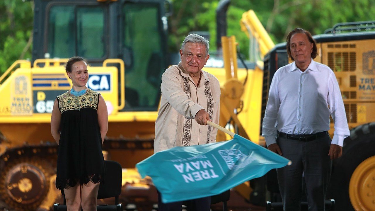 SFP exonera a AMLO y Vidanta de conflicto de interés por Tren Maya
