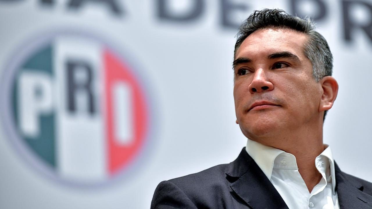 Moreno respalda a Peña Nieto ante investigación del gobierno de AMLO